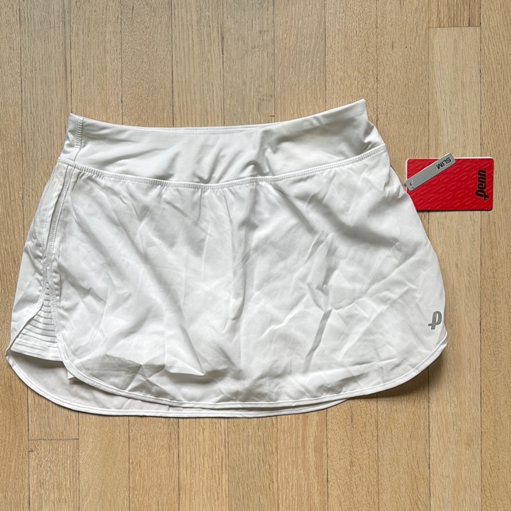 NWT Penn Women's Spike Skort, Stark White, Small